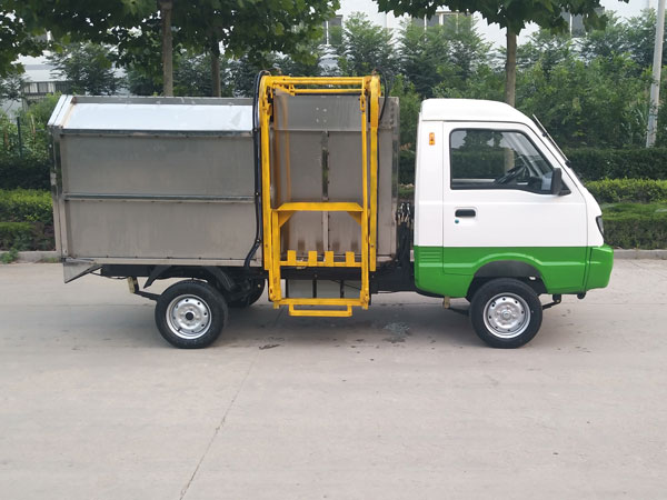 電動(dòng)環(huán)衛(wèi)車(chē)